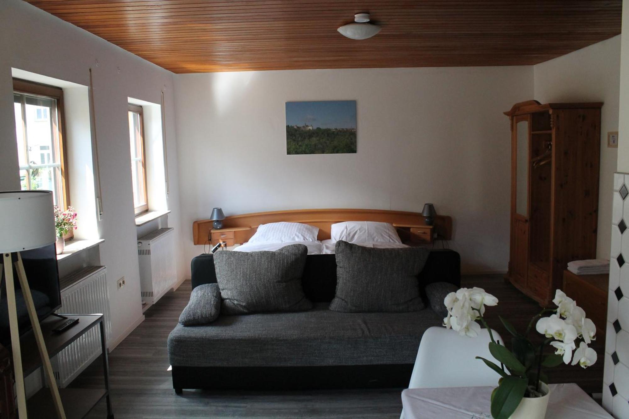 Metzgerei Und Pension Wolz Langenbourg Extérieur photo